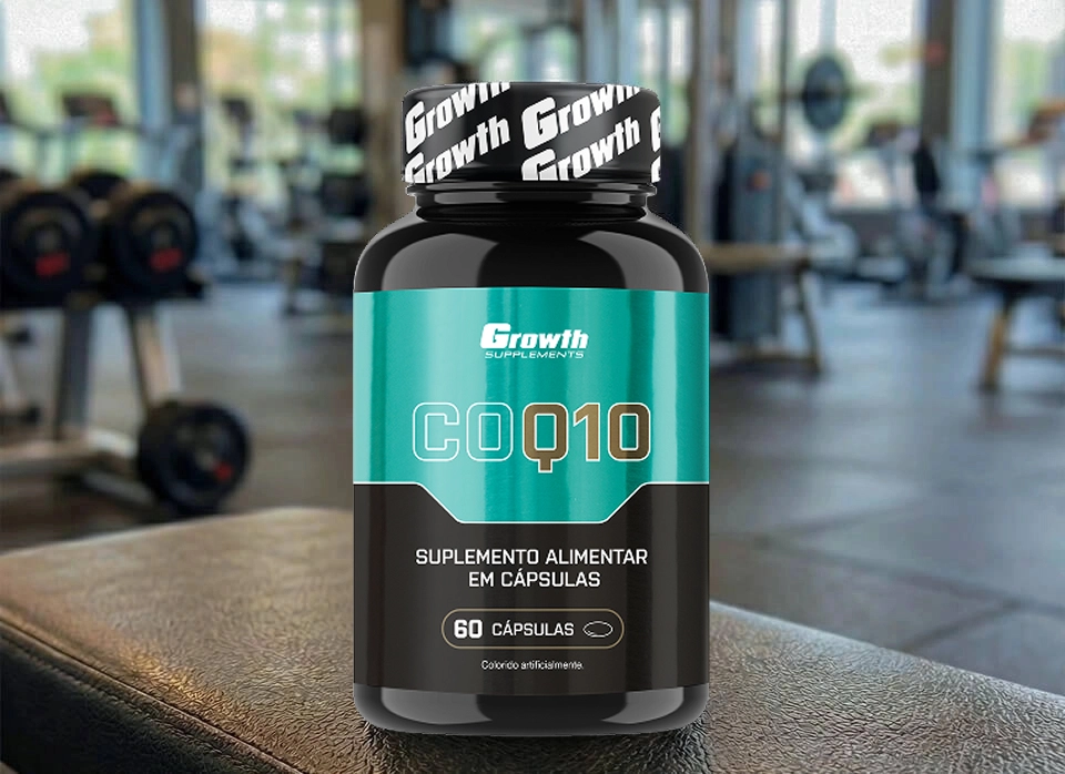 Growth Supplements - IMAGEM ILUSTRATIVA DE TRÊS CAPSULAS DE COENZIMA Q10